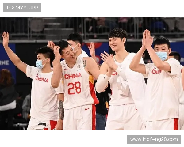 王哲林领衔中国男篮崛起之路 打破困境带领团队再创辉煌 王哲林领衔中国男篮崛起之路 打破困境带领团队再创辉煌