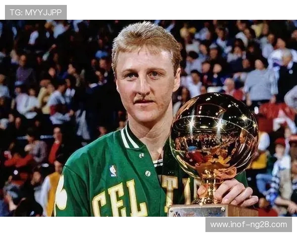 比尔·拉塞尔：从篮球传奇到社会变革象征的传奇人生