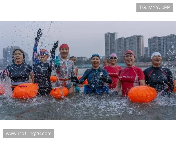 从勇敢跃入到完美入水探寻跳水运动背后的力量与艺术
