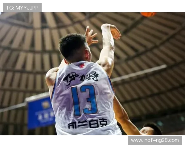 专访李伟：探寻网球界的成功秘诀与成长之路