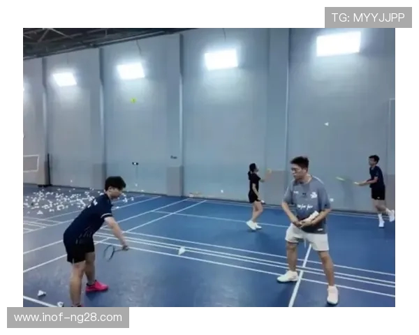 王磊独家分享羽毛球技巧与心得体会助你提升球技的秘密宝典 王磊独家分享羽毛球技巧与心得体会助你提升球技的秘密宝典