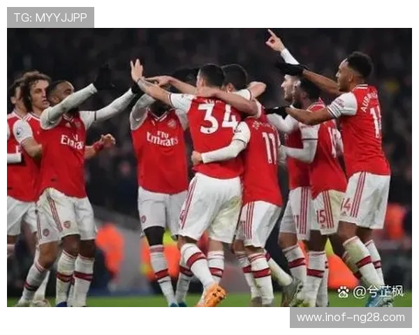 亨克与华斯兰激战正酣谁能在这场对决中笑到最后