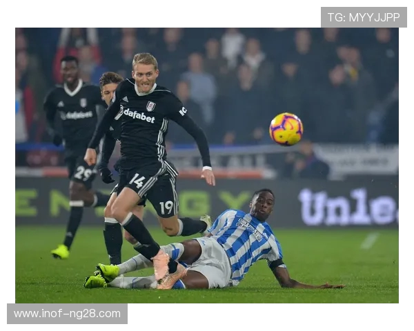 富勒姆与哈德斯精彩对决回顾全场比赛精彩瞬间分析 富勒姆与哈德斯精彩对决回顾全场比赛精彩瞬间分析